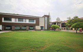 Yashogopal Resortico
